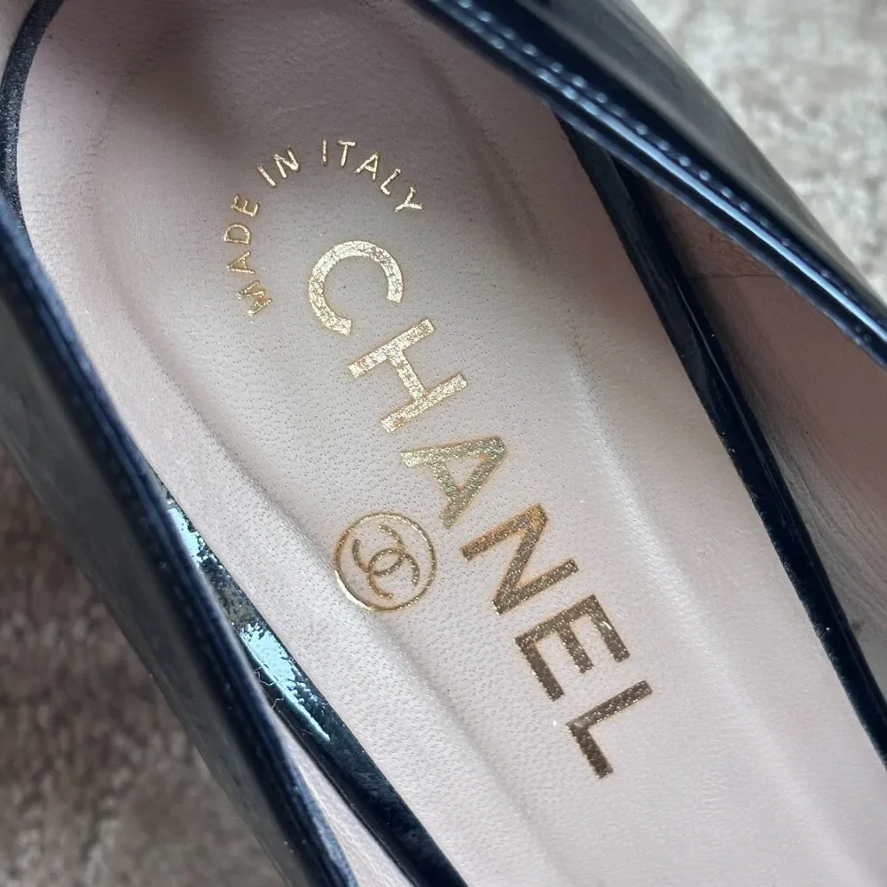 CHANEL Peep Toe Patent Leather Heels Women's EU 40 US 9-9.5 Black Open Classic